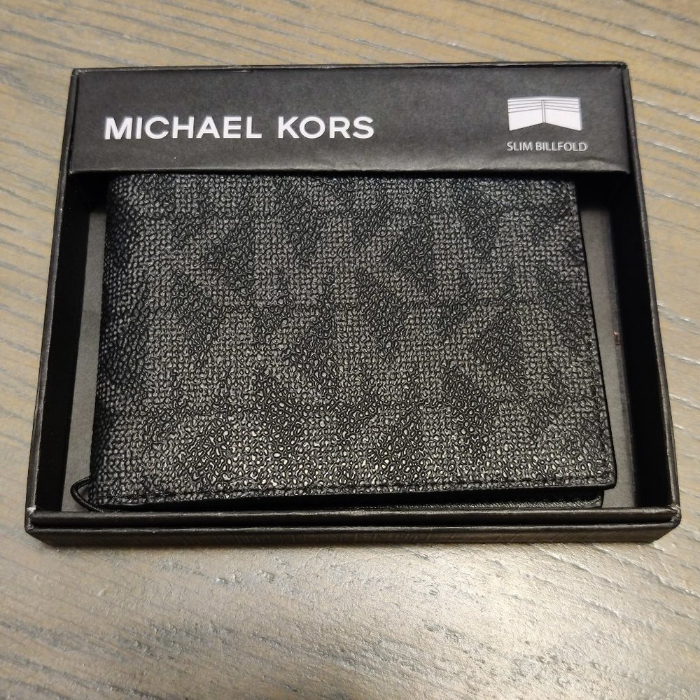 Michael Kors Mason Wallet